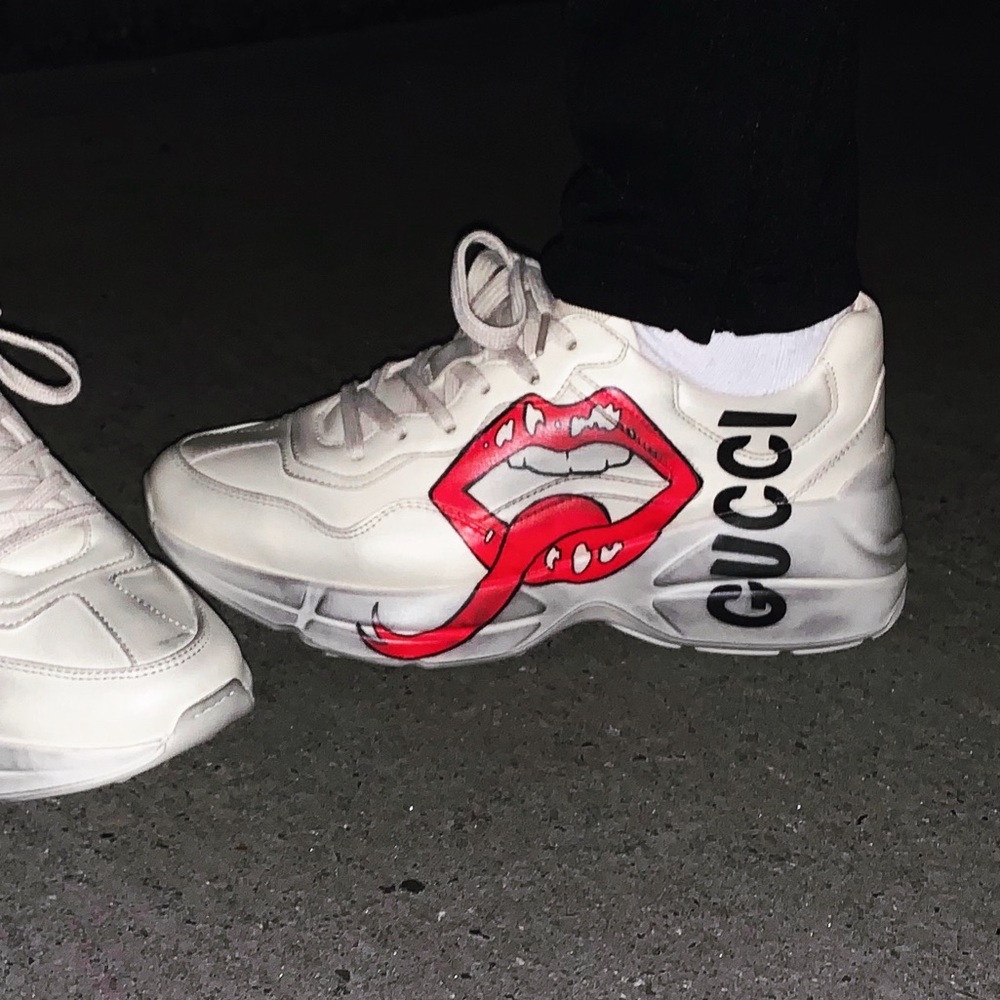 Gucci Ryton Vintage-Look Off-White Black Red Sneakers w Lips Logo SZ 38.5 /W 8.5 - Picture 2 of 16